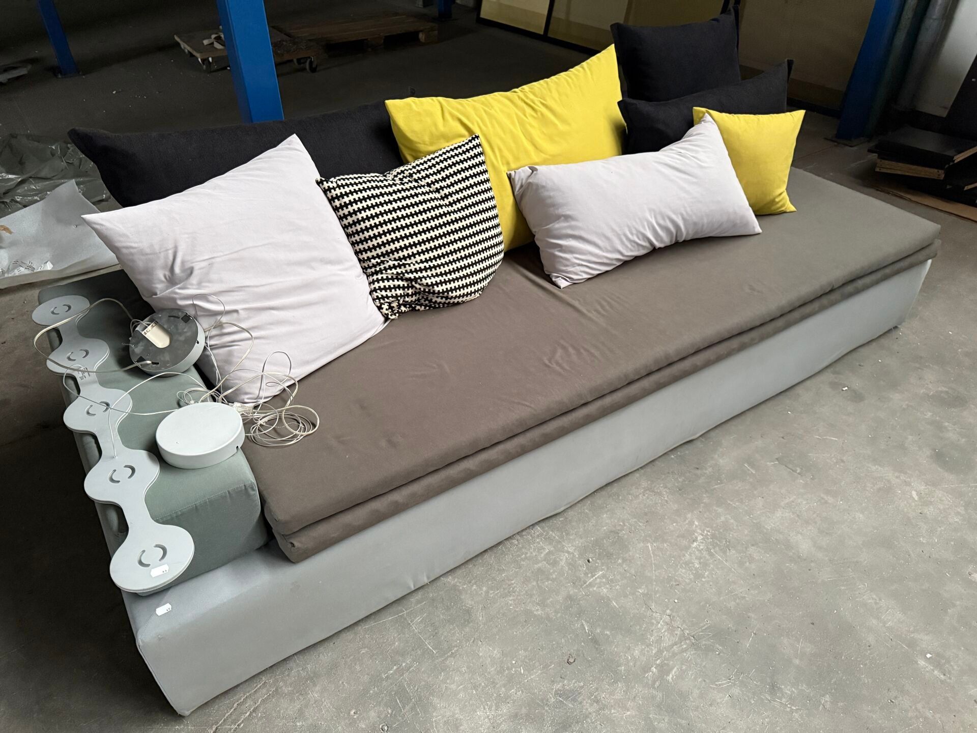 Objets d'art & Curiosités