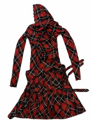 robe à carreaux rouges et noirs, avec capuche et nœud