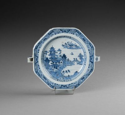 CHINE, COMPAGNIE DES INDES, XVIIIe siècle Chauffe-plat octog… - Photo 1