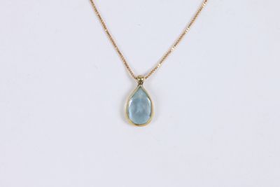 Collier en or jaune 750 ‰ composé d'une chaine maille véniti… - Photo 1