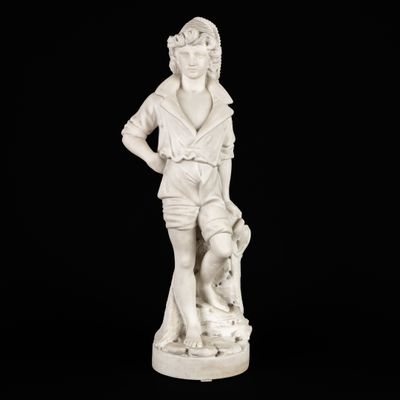une image représentant la statue d'un garçon avec un chien, sur fond noir