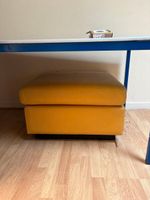 Mobilier International, un grand canapé, une paire de fauteu… (photo 5)
