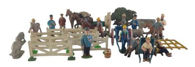 de nombreuses figurines représentant des personnes et des chevaux sur fond blanc