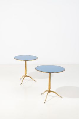 paire de tables d'appoint de style « Person »
