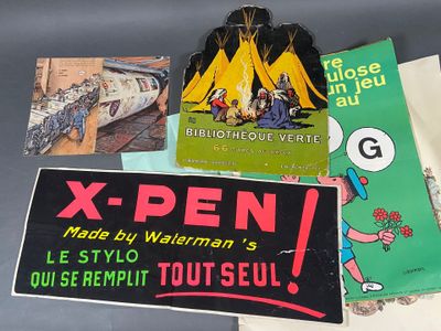 un grand nombre de livres posés sur une table