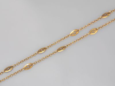 Chaîne coupée en or jaune 750°/°° (18K), à maille ovale fili… - Photo 1