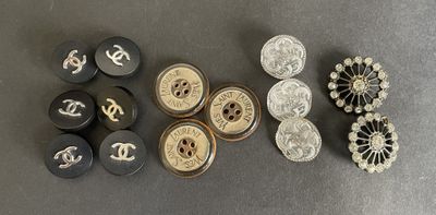 a close up of a bunch of buttons on a table