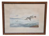 tableau représentant des oiseaux volant au-dessus de l'eau par temps nuageux