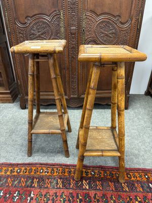 paire de tabourets anciens en bambou
