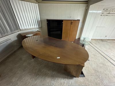 Ensemble de mobiliers de bureau (en l'état)