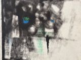 peinture représentant une photo en noir et blanc d'une personne aux yeux bleus
