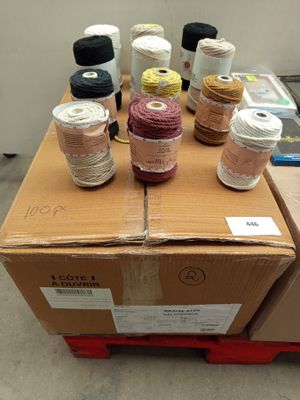 Lot de 100 bobines fils macramés - tailles et modèles variés