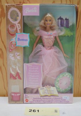 MATTEL Indonésie – Poupée BARBIE
