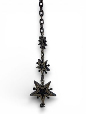 Breloque en argent 800°/°°° ornée de 3 pampilles étoiles ser… - Photo 1