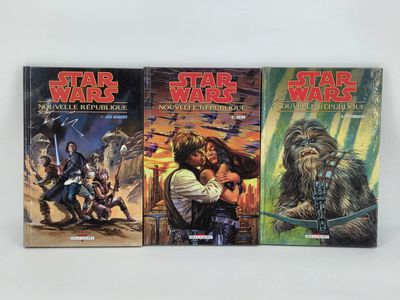 trois livres de la saga Star Wars sur fond blanc