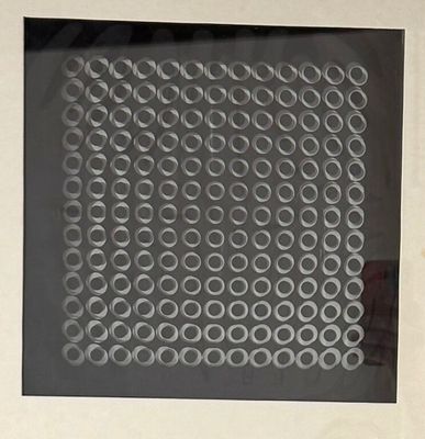 a picture of a black and white picture of a picture of circles