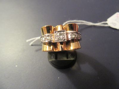 Bague EN OR 18k Annees 50 + Diamants - Tour DE Doigt 56…