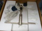 une boîte contenant quelques outils