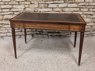 TABLE "tric-trac" en acajou et placage d'acajou reposant sur quatre pi - Photo 1
