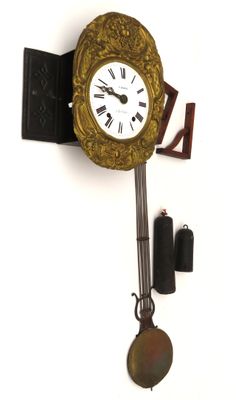 Mouvement d'horloge de parquet en laiton estampé à décor de …