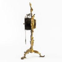 Horloge de cheminée, ornée d'une scène de chasse, en bronze … (photo 3)