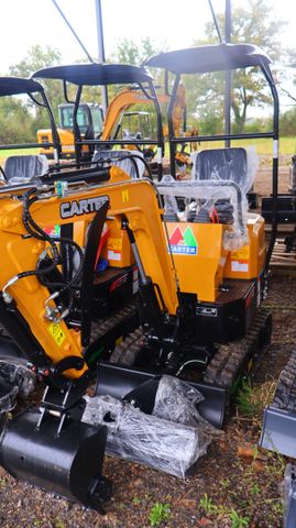 Mini pelle Carter CT10 900kg, moteur Koop 192F diesel, déport de ...