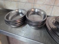 Lot d'environ 75 plats ovales de service creux et plats en i… (photo 2)