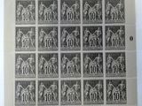 une feuille de timbres sur laquelle figure l'image d'un cheval
