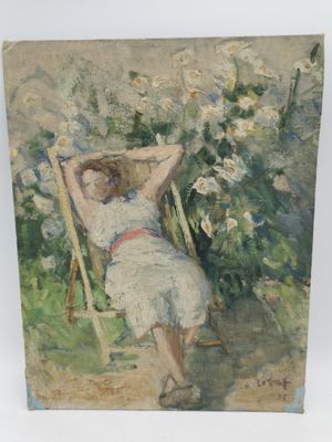 une peinture à l'huile représentant une femme assise sur une chaise dans un jardin