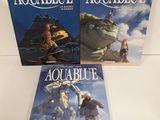 deux livres posés sur une table l'un à côté de l'autre