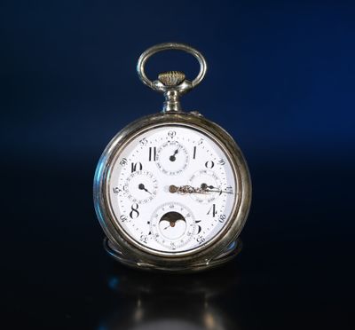 Régulateur de chemin de fer en métal argenté, cadran émaillé… - Photo 1