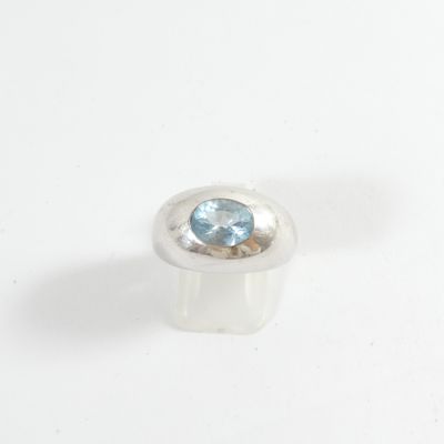 sterling silver ring with blue topaz stone