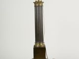 an image of a lamp that is sitting on a table