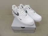 Nike Air Force 1 Low '07 blanc / gris foncé