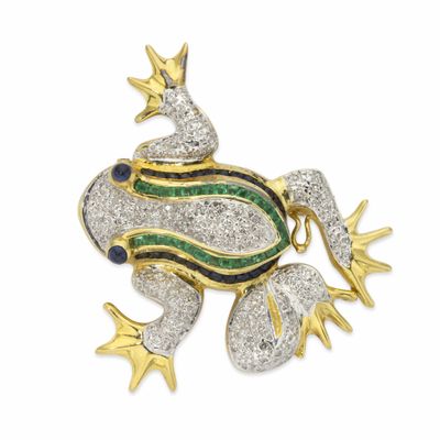 une broche en forme de grenouille, sertie de diamants et d'émeraudes