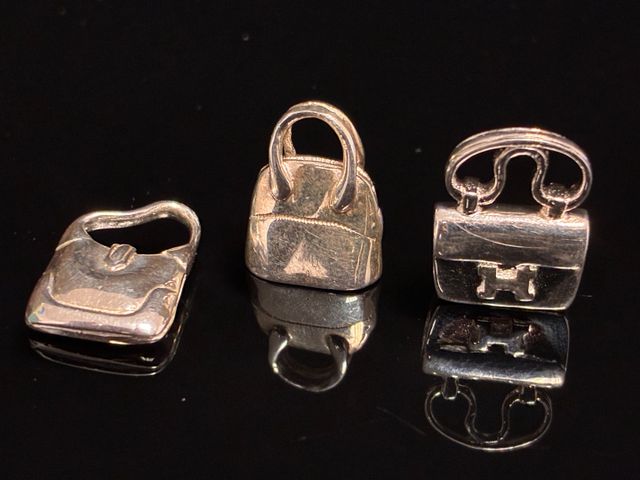 HERMES : argent 925 millièmes : 3 charmes figurant des sac