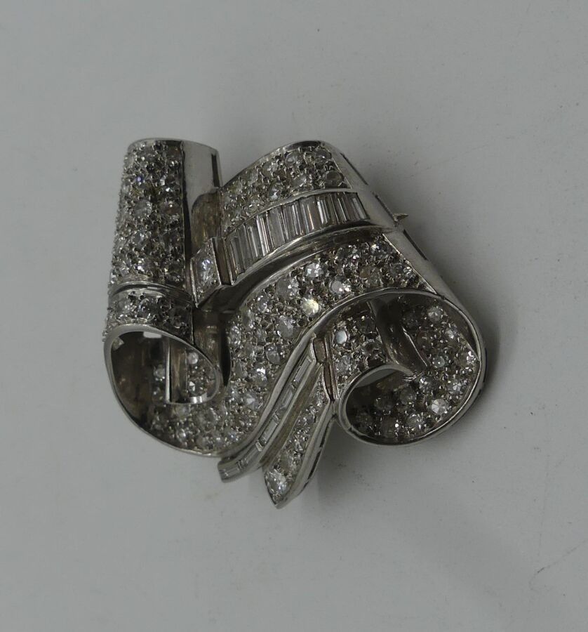 Objets d'art & Curiosités