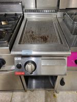 GASTRO M plancha nervuré à gaz, et en inox, 40cm