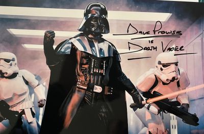 Affiche « Star Wars » signée par Dark Vador