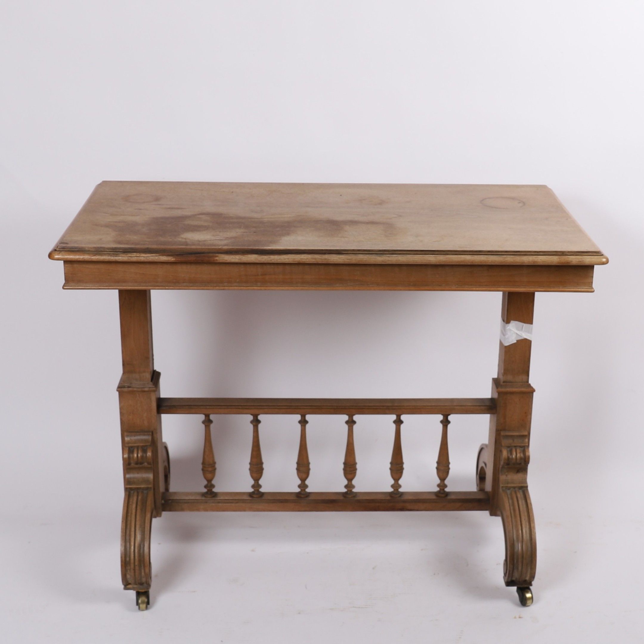 Objets d'art & Curiosités