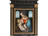 une image d'un tableau représentant une femme tenant un bébé dans ses bras