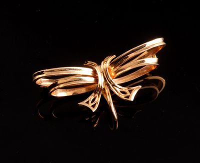 Broche en or jaune 18 carats ( 750 millième ) en forme de ruban noué s - Photo 1