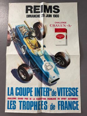 french poster of a blue race car with a man in the driver ' s seat