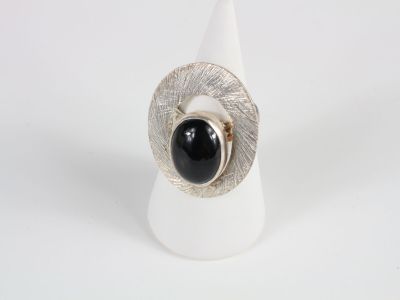 sterling silver ring with black onyxite