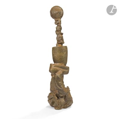 an image of a statue of a person with a hat on it ' s head
