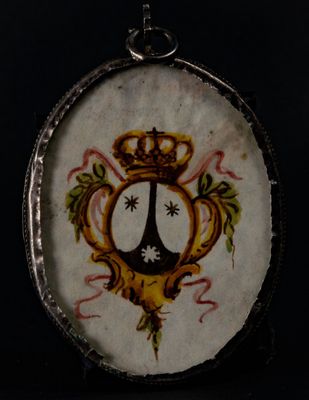 Rare bouclier carmélite ovale en argent représentant la Vier…