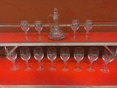 Ensemble de 12 verres à vin  et 1 carafe à décanter le vin décoration  - Photo 1