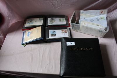 France - Une collection d'enveloppes 1er jour dans un Album …