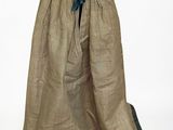 an image of a mannequin wearing a skirt made out of burlock