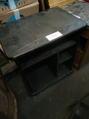 1 lot de mobilier correspondant à la caisse 75 comprenant: